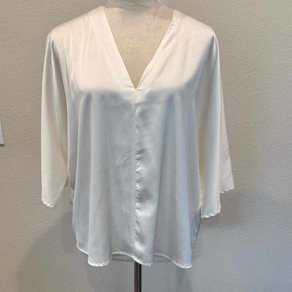 Banana Republic Cream Satin Blouse Petite Large